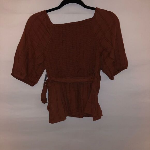 Women's NWT Old Navy Burnt Orange Wrap Top - Picture 9 of 9